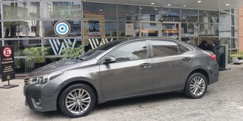 Golden Executive transporte corporativo sedan blindado