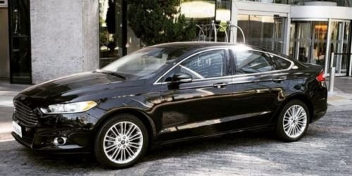 Golden Executive transporte corporativo sedan blindado